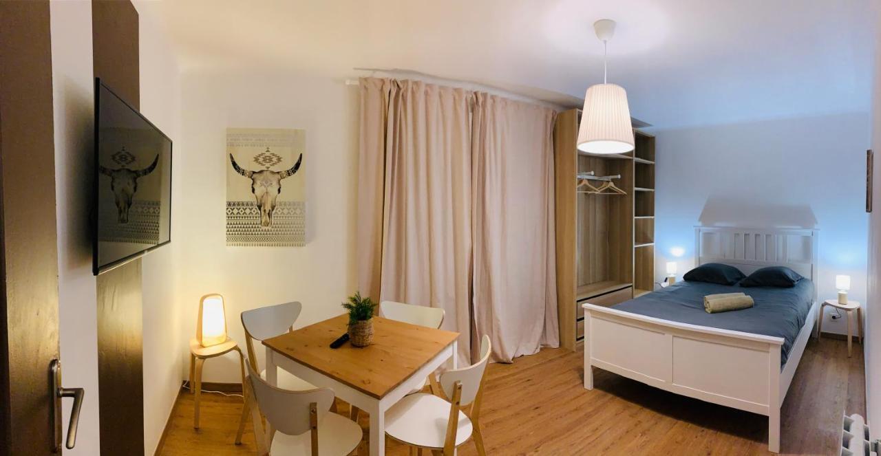Rose Appartement Manosque Luaran gambar