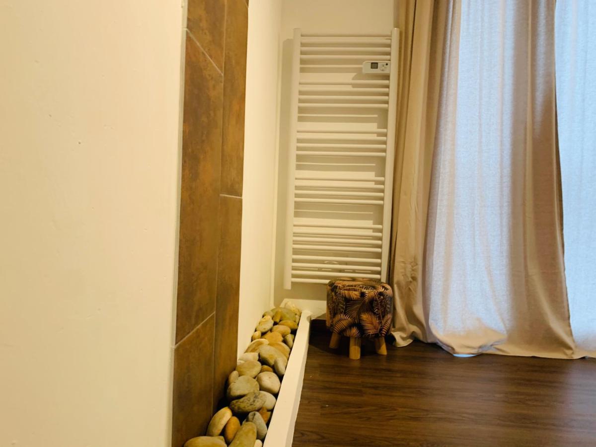 Rose Appartement Manosque Luaran gambar